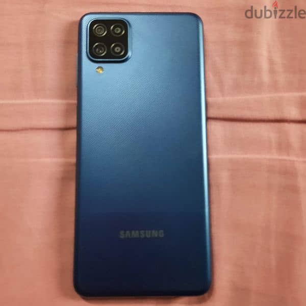 128 جيجا بكرتنته  في حالة ممتازة Samsung A12 0