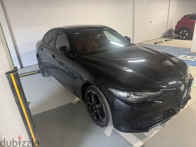 Alfa Romeo Giulia Veloce 2021 0