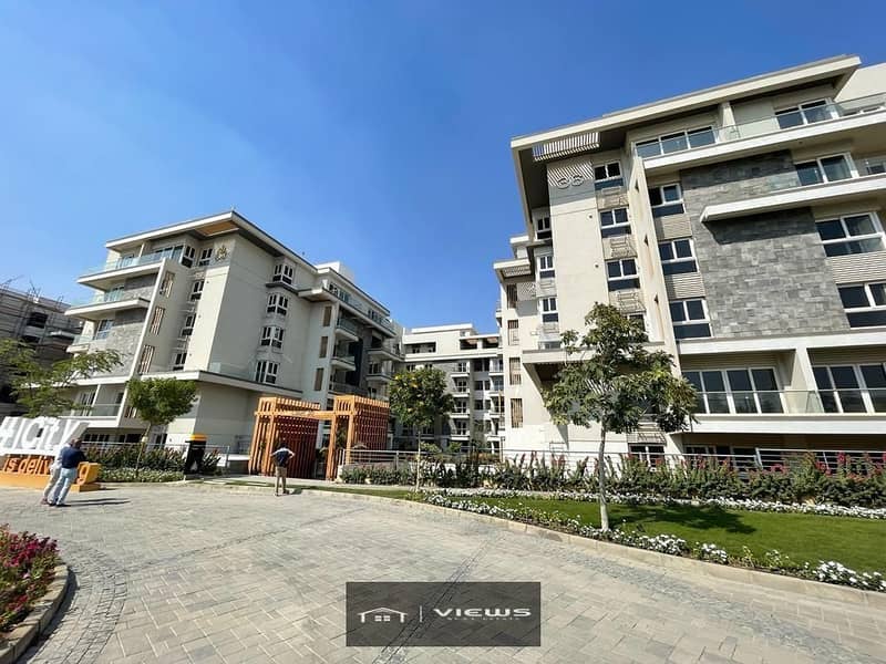 شقة بجاردن 170م اقل سعر في الماركت استلام فوري موقع متميز بكمباوند ماونتن فيو اى سيتي Mountain view icity 8