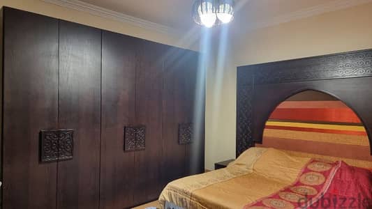 Bedroom غرفة نوم