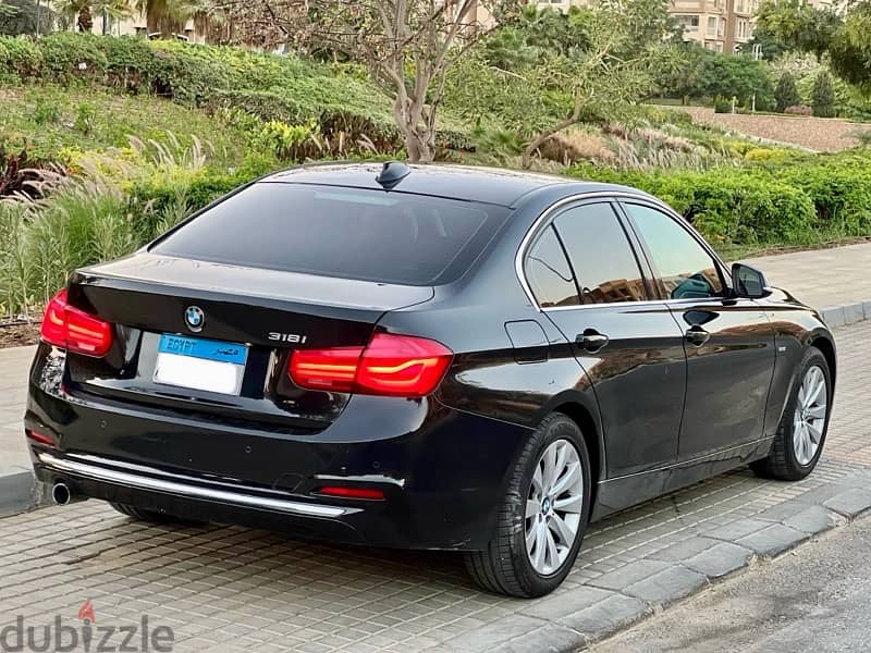 BMW 318 2017 7