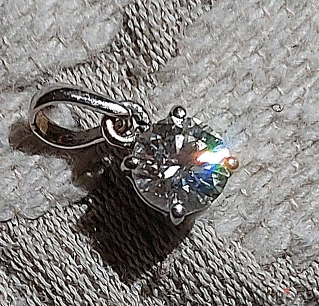 0.73 ctw VVS2, E, diamond pendant from Damas 0