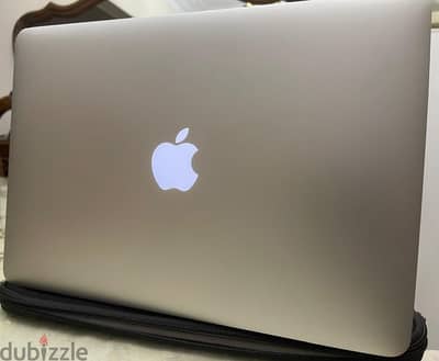 Mac air 2017 ماك اير للبيع