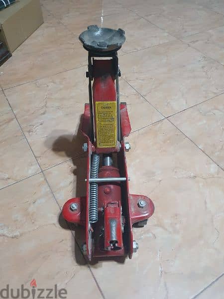 Couric hydraulic car jack | كوريك تمساح ١ طن حالة الجديد 1