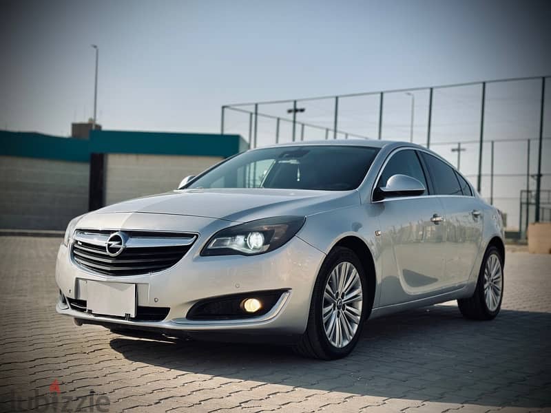 Opel Insignia 2014 1