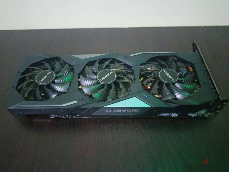 Gigabyte Rtx 2060 super 8G gaming oc 3fan 0