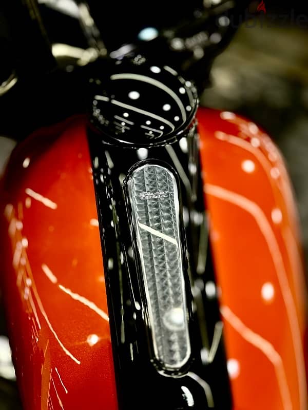 Harley Davidson Street Glide Special 5