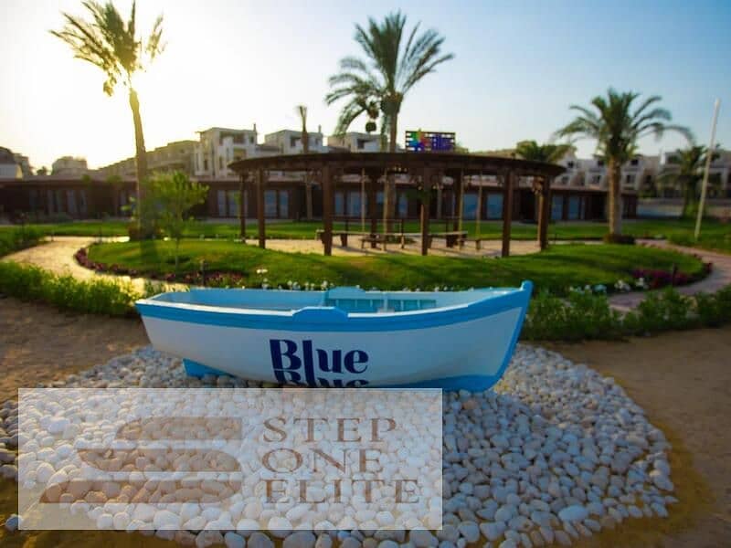 Chalet for sale in ((Blue Blue)) village, Ain Sokhna, super deluxe finishing and direct sea view 7