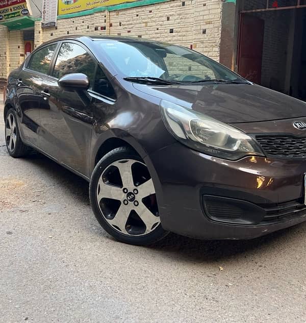 Kia Rio 2015 4