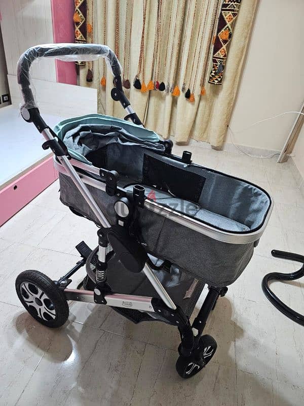 ادامز سترولر و كاريكوت stroller and carrycot ADAM'S 1