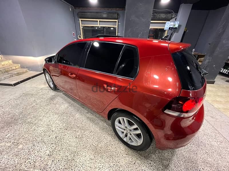 Volkswagen Golf 2011 topline autopark like new 6