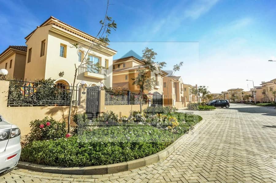 Bahri apartment with private garden with a 4,5 down payment and a long installment, for sale in Hyde Park Compound - View Landscape 8