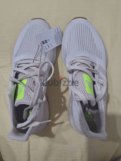 adidas swift run 1.0   size 37.5 original