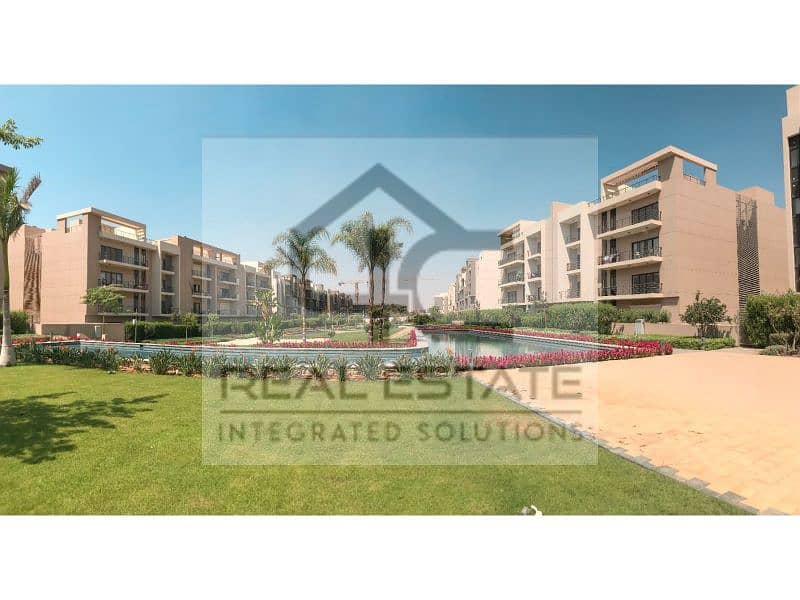 for sale apartment175m View direct on land scap Under Market Price in Fifth Square Compound  In A prime Location Fully Finished With Air Conditioning 12