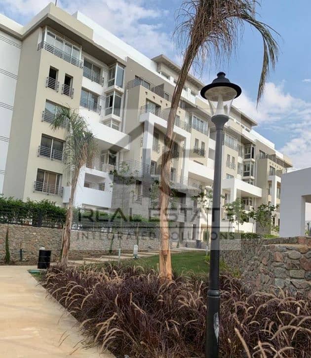 Bahri apartment with private garden with a 4,5 down payment and a long installment, for sale in Hyde Park Compound - View Landscape 9