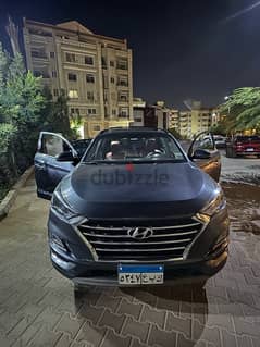 Hyundai Tucson 2019 1.6T - Red Floor 0