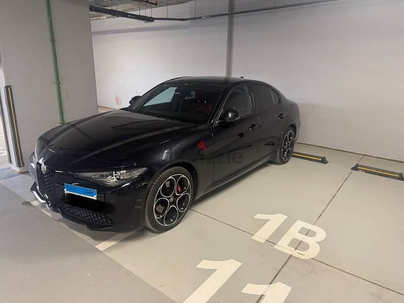 Alfa Giulia Veloce 2021 11,000 km 0