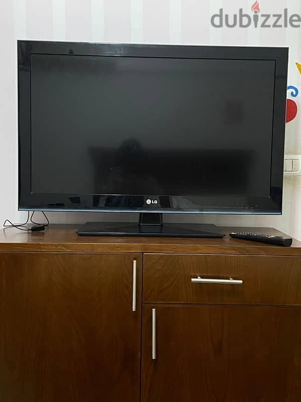 LCD TV 37" Full HD 1