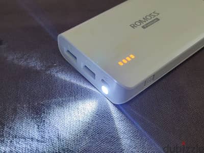 Samsung Romoss Premium Power Bank