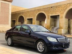 Mercedes-Benz C180 2011 0