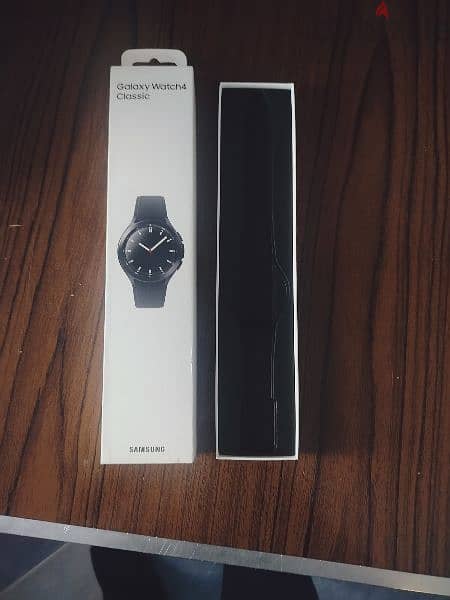 Samsung Galaxy watch 4 classic 46mm 3