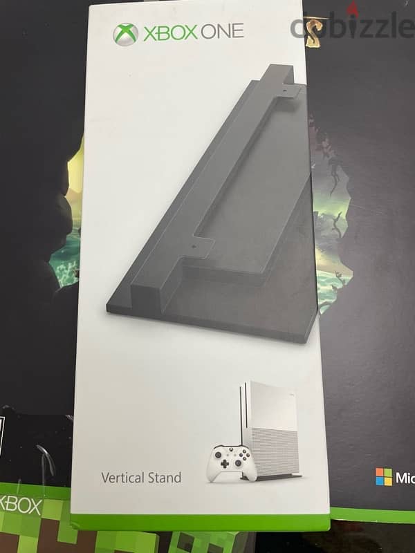 xbox one S 1 Terra 2 controllers, vertical stand, twin docking station 2