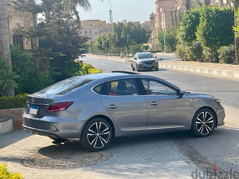 ام جى 6 2022 أعلي فئة لاكشيري - MG 6 2022 LUXURY 2