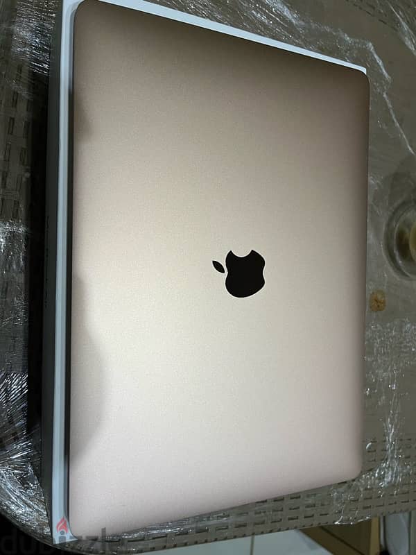 MacBook Air 2020 M1 96% KSA Full box ماك بوك اير ام ١ 3