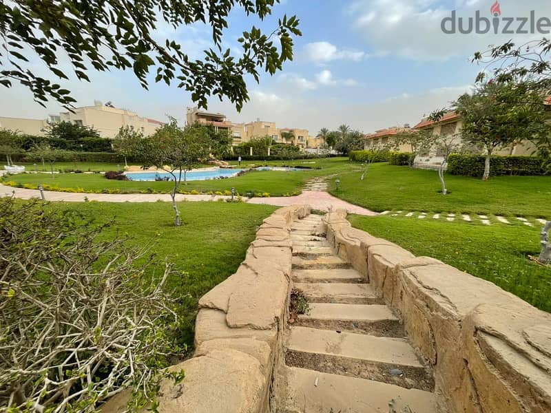 Stand alone 1000m للبيع بسعر ممتاز جدا في فاونتن بارك Fountain Park 2