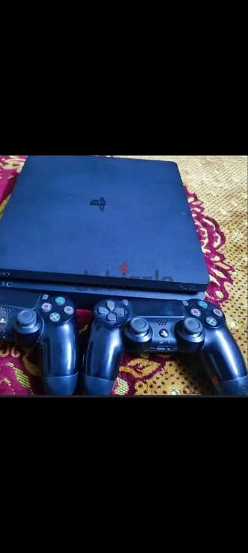 PS4 slim