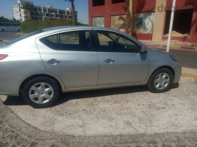 Nissan Sunny 2018 9