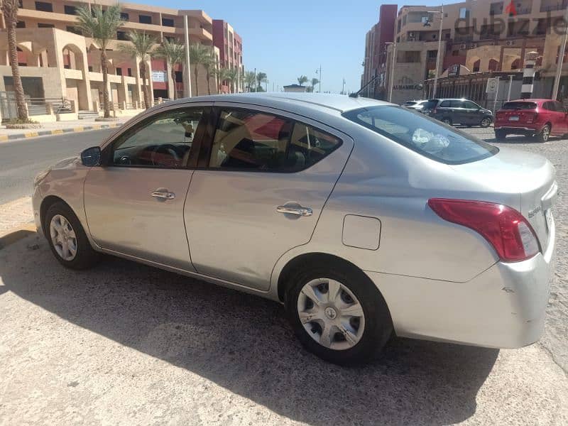 Nissan Sunny 2018 11