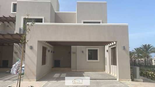 Townhouse for sale in Marassi Riva Views finished but full and immediate receipt