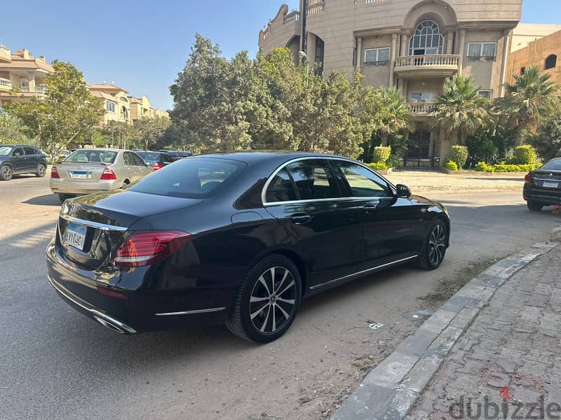 Mercedes-Benz E300 Hybrid 7