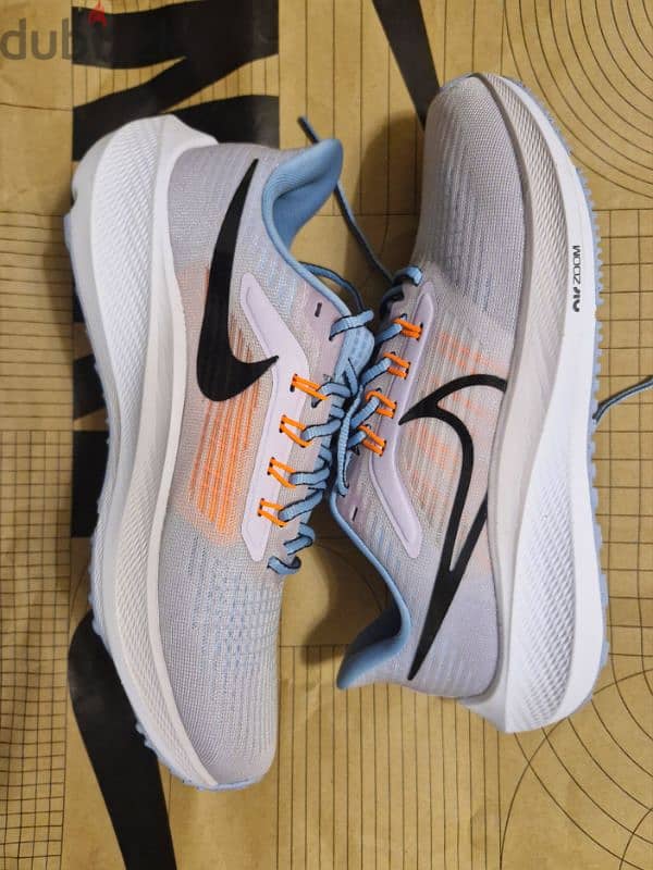 Women's Nike Air Zoom Pegasus 39 2