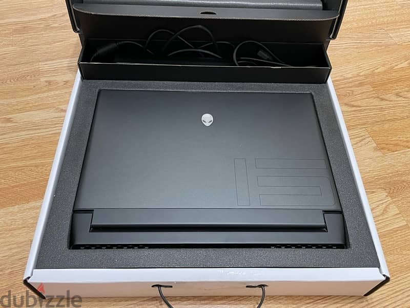 Alienware M15 R3 1