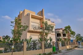 Family house, 240m² with an additional 240m² garden, available for extended installments in ALMA Compound, prime location in Sheikh Zayed, 0