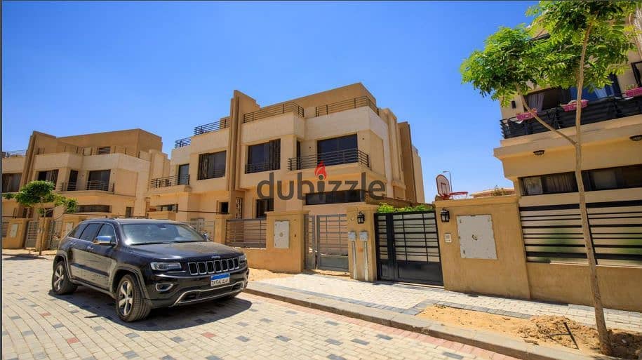 Family house, 240m² with an additional 240m² garden, available for extended installments in ALMA Compound, prime location in Sheikh Zayed, 10