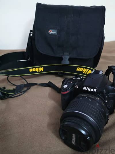 كاميرا Nikon D3200 من السعودية كالجديده