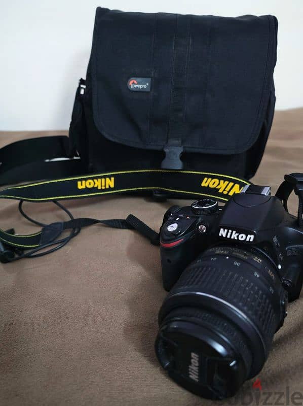 كاميرا Nikon D3200 من السعودية كالجديده 0