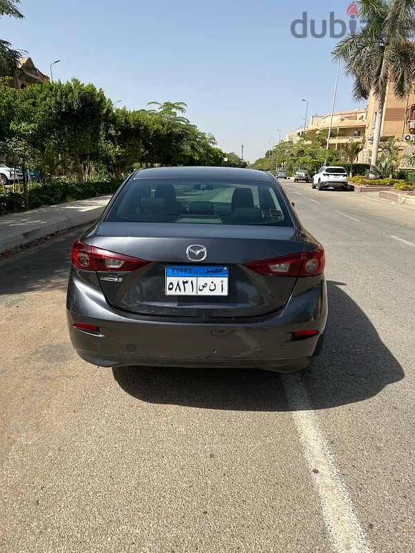 Mazda 3 Model 2019 Excellent condition 2