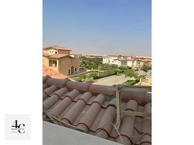 Town house 215m classic direct view on landscape with installments for sale in hyde park 5th settlement