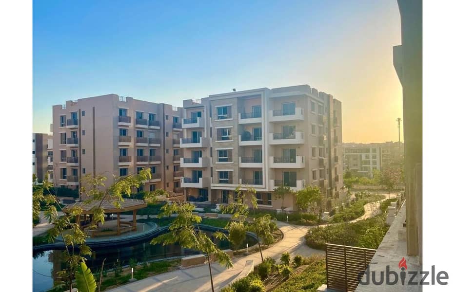 ستديو للبيع 62 متر في القاهره الجديده - Lake Park - Taj City Compound 1