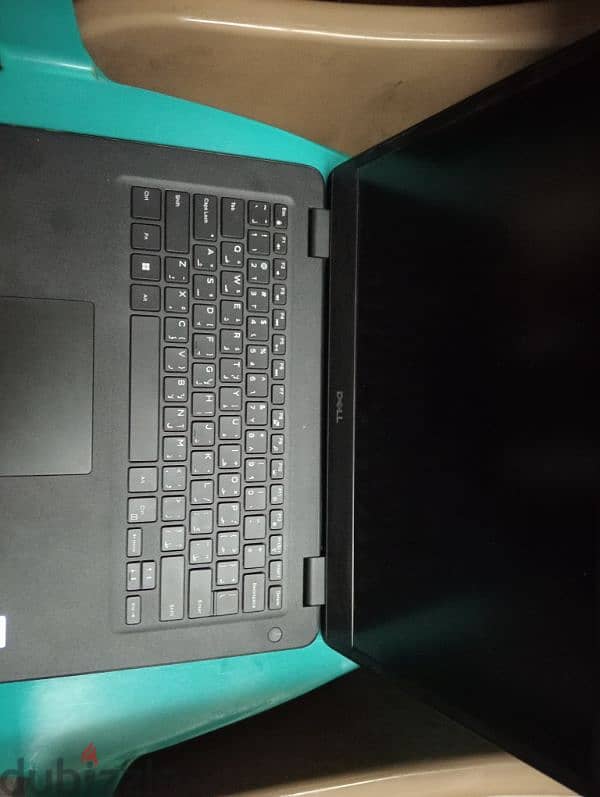 Laptop Dell wyes5470 3