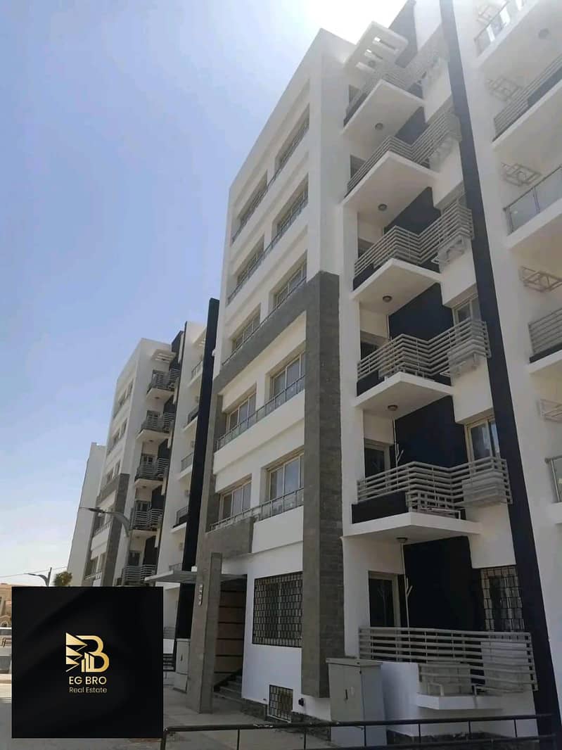 Apartment with immediate receipt in New Garden City next to Al-Fattah Al-Aleem Mosque, super luxurious finishing 5