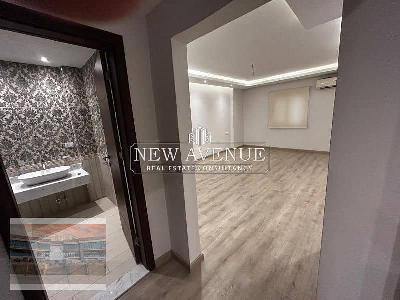 Office At Madinet Nasr Makram Ebeid 250m For Rent 3