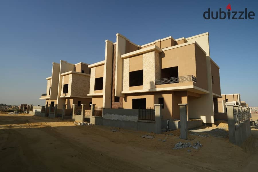 Twin house for sale in new zayed with special price 1