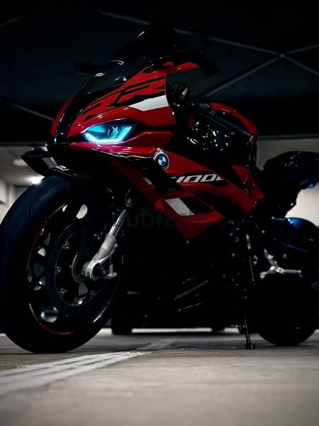 BMW s1000 RR 2023 price :2.1M (42000$) 6