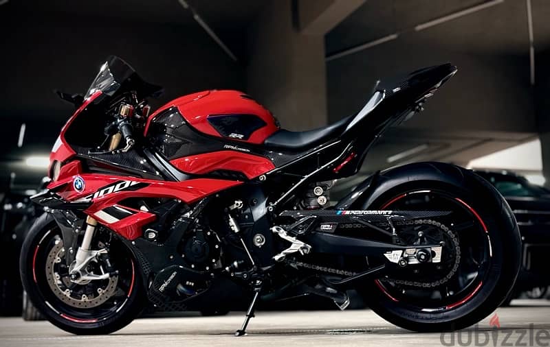 BMW s1000 RR 2023 price :2.1M (42000$) 7