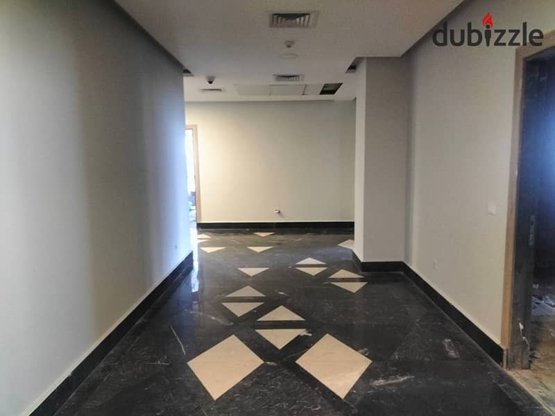 مكتب للإيجار في كازان بلازا خلف مول العرب مباشرة  Office for rent in kazan plaza in front of mall of Arabia 5